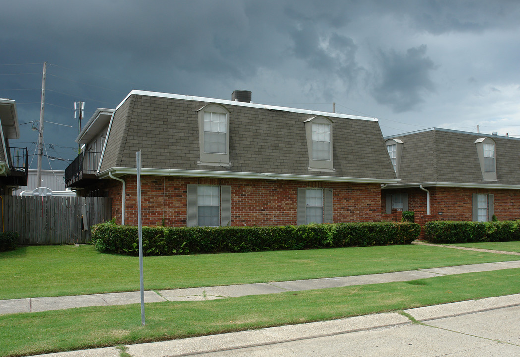 2818 Kingman St in Metairie, LA - Building Photo