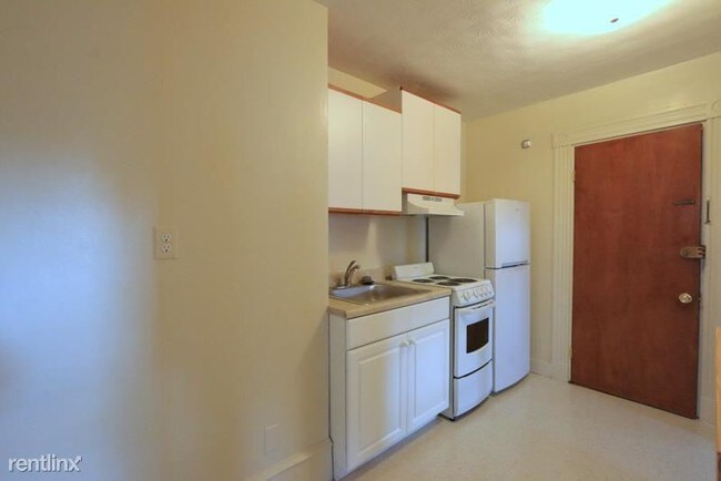 195 Concord Ave-Unit -Apt 12 in Cambridge, MA - Building Photo - Building Photo