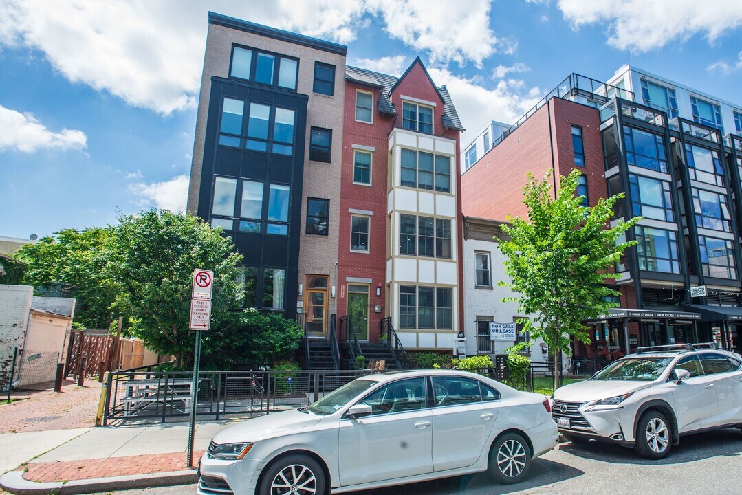 1912 8th St NW, Unit A in Washington, DC - Building Photo