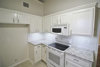 605 McMackin St in Cedar Hill, TX - Building Photo - Building Photo