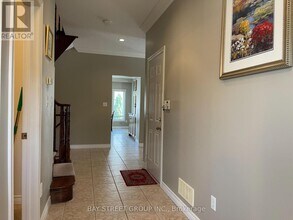179 Edgehill Dr in Hamilton, ON - Building Photo - Building Photo