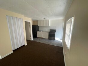 914 Clearlake Rd in Cocoa, FL - Building Photo - Building Photo