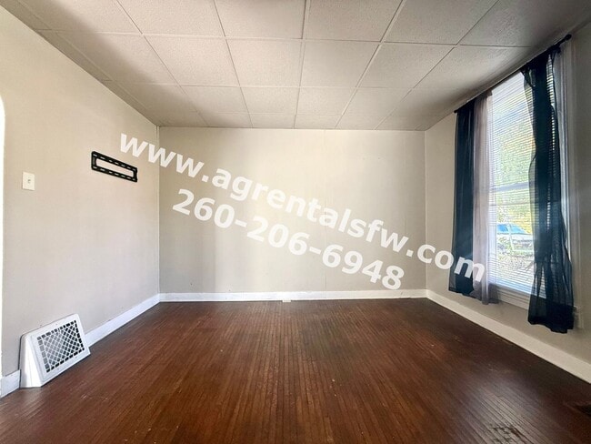 702 W Dewald St in Fort Wayne, IN - Building Photo - Building Photo