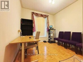 96 Morisot Ave in Vaughan, ON - Building Photo - Building Photo