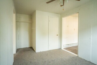 1227 Green Bay St in La crosse, WI - Building Photo - Building Photo