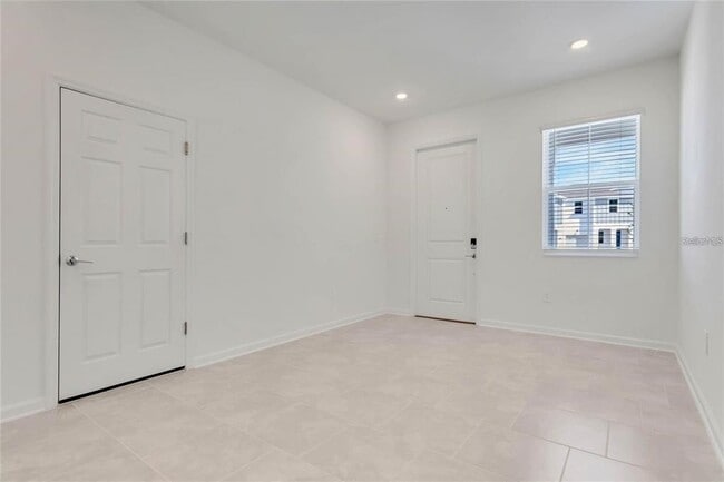 2384 Brook Marsh Lp in Kissimmee, FL - Building Photo - Building Photo