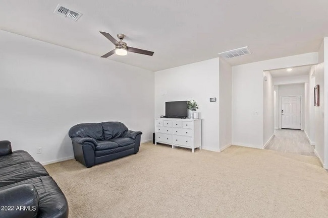 7242 E Teal Way in San Tan Valley, AZ - Building Photo - Building Photo