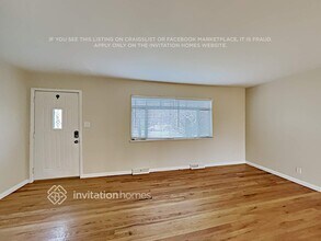 6184 Field St in Arvada, CO - Foto de edificio - Building Photo