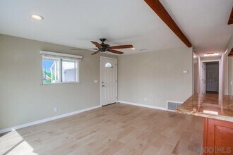 314 Channel Ln in Oceanside, CA - Building Photo - Building Photo