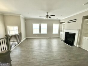 208 Spike Trl SE in Smyrna, GA - Building Photo - Building Photo