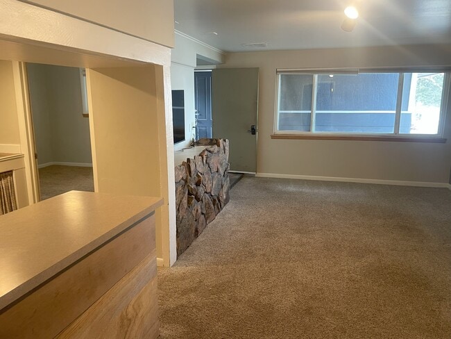 576 East 3rd Street, Unit Basement Lock-off