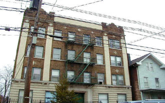 211-213 Summer Ave Apartments