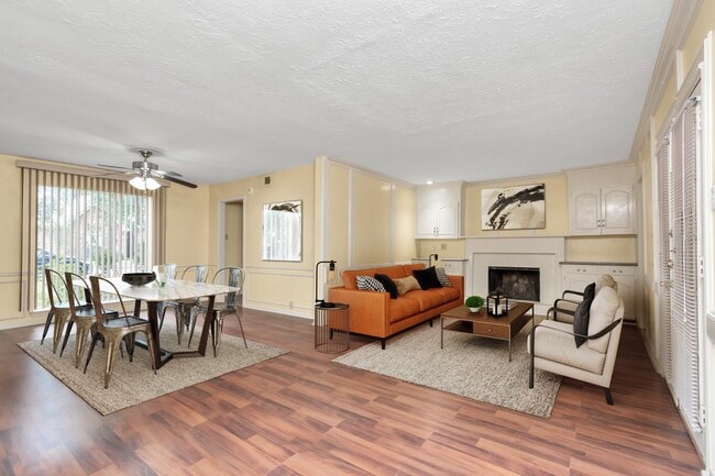 property at 4702 Cashel Cir
