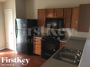 10729 Newgate Ln in Indianapolis, IN - Building Photo - Building Photo