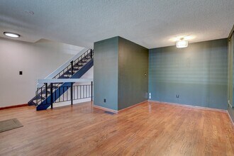 6844 S Broadway in Centennial, CO - Building Photo - Building Photo