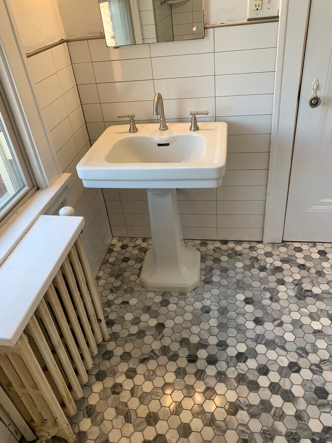 2638 Fenwick Rd in University Heights, OH - Building Photo - Building Photo