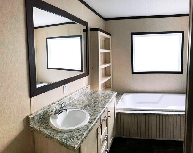 208 N Hwy 22 A in Panama City, FL - Building Photo - Building Photo