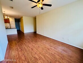 12301 Kernan Forest Blvd in Jacksonville, FL - Building Photo - Building Photo