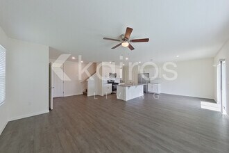 32208 Edson Ave in Leesburg, FL - Foto de edificio - Building Photo