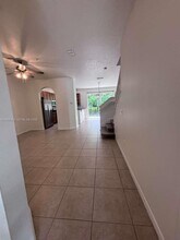16 Canterbury Bell Dr in Oviedo, FL - Building Photo - Building Photo