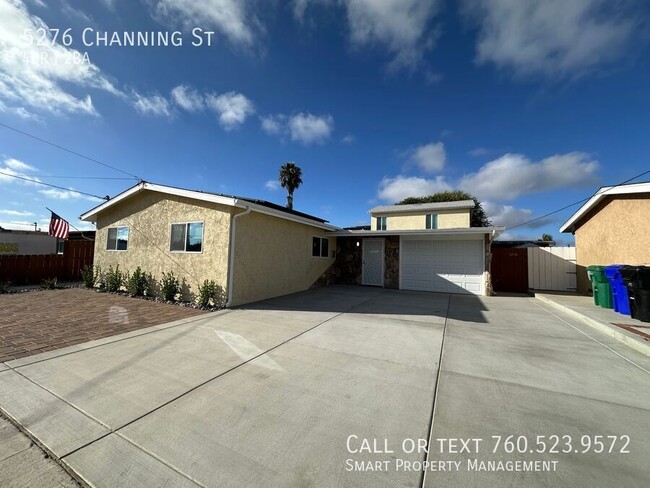 5276 Channing St in San Diego, CA - Foto de edificio - Building Photo