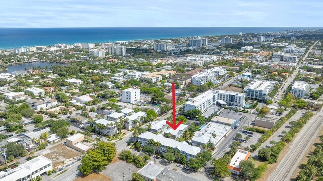 290 NE 5th Ave in Delray Beach, FL - Building Photo - Building Photo