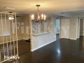4527 W Solano Dr S in Glendale, AZ - Building Photo - Building Photo