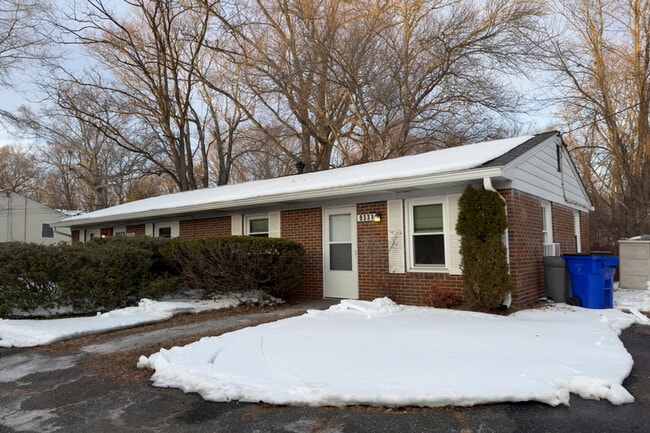 9329 Old Scaggsville Rd in Laurel, MD - Building Photo - Building Photo