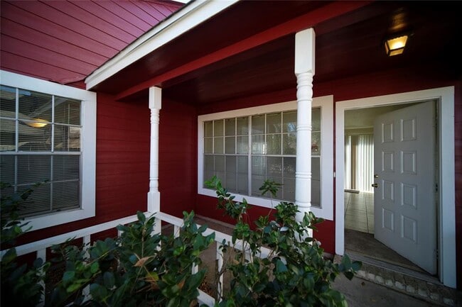 12051 Spring Grove Dr photo'