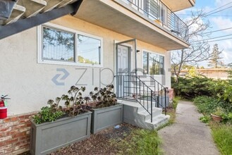 2659 Baldwin Ln in Walnut Creek, CA - Foto de edificio - Building Photo