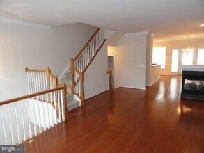 109 Sandpiper Terrace in Stafford, VA - Building Photo - Building Photo