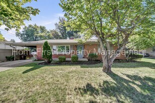 118 Meadowlark Dr in Richmond, KY - Building Photo