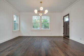 4500 Avenue H in Austin, TX - Foto de edificio - Building Photo