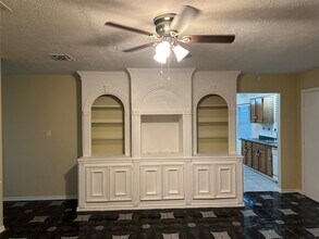 11511 Misty Glen Ln in Houston, TX - Building Photo - Building Photo