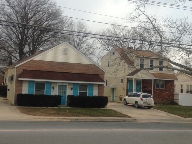 27-31 N White Horse Pike in Audubon, NJ - Building Photo