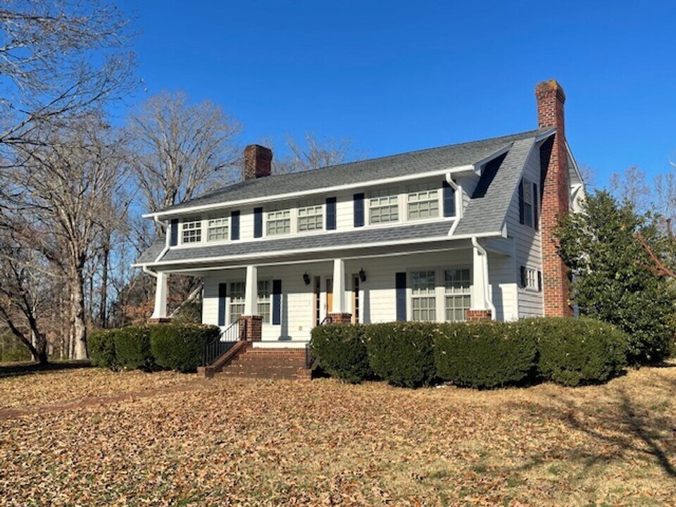 5163 NC-119 in Mebane, NC - Building Photo