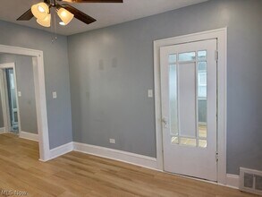 3231 W 121st St in Cleveland, OH - Building Photo - Building Photo