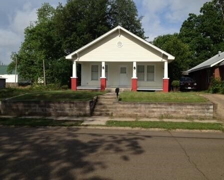 917 Garland Ave in Texarkana, AR - Foto de edificio