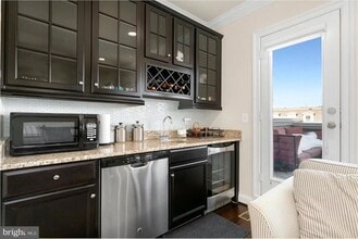 622 Sprintsail Way in Oxon Hill, MD - Building Photo - Building Photo