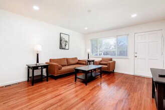 620 St Bernard Dr in Florissant, MO - Building Photo - Building Photo