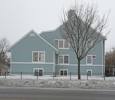 528 W Minnehaha Ave W in St. Paul, MN - Foto de edificio - Building Photo