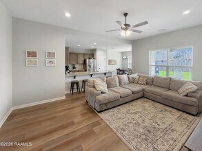 201 Rocky Meadows Ln in Lafayette, LA - Building Photo - Building Photo