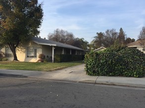 1308 N Delno Ave in Fresno, CA - Building Photo - Other