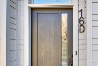 16 Willis St in Nashville, TN - Building Photo - Building Photo