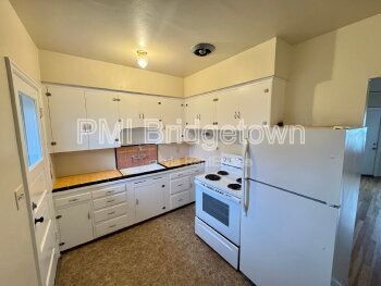 property at 6520 NE 6th Ave