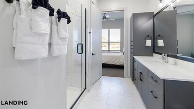 1345 E 15th St, Unit 202 in Plano, TX - Building Photo - Building Photo