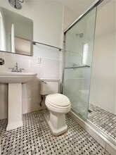 550 NE 76th St in Miami, FL - Building Photo - Building Photo