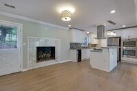 3665 Las Olas Dr photo'