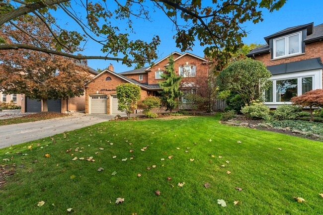 1209 Woodview Dr in Oakville, ON - Building Photo - Building Photo
