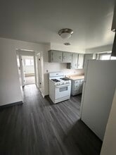 2025 Abbott Rd, Unit #2 in Lackawanna, NY - Building Photo - Building Photo